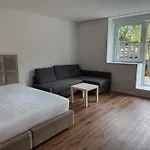 Quiet Apartment With Garden + Parking