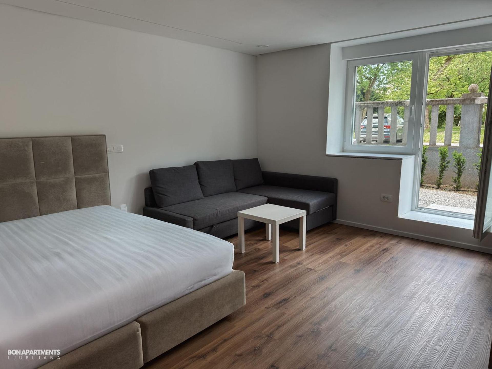 Apartment Quiet With Garden + Parking Ljubljana